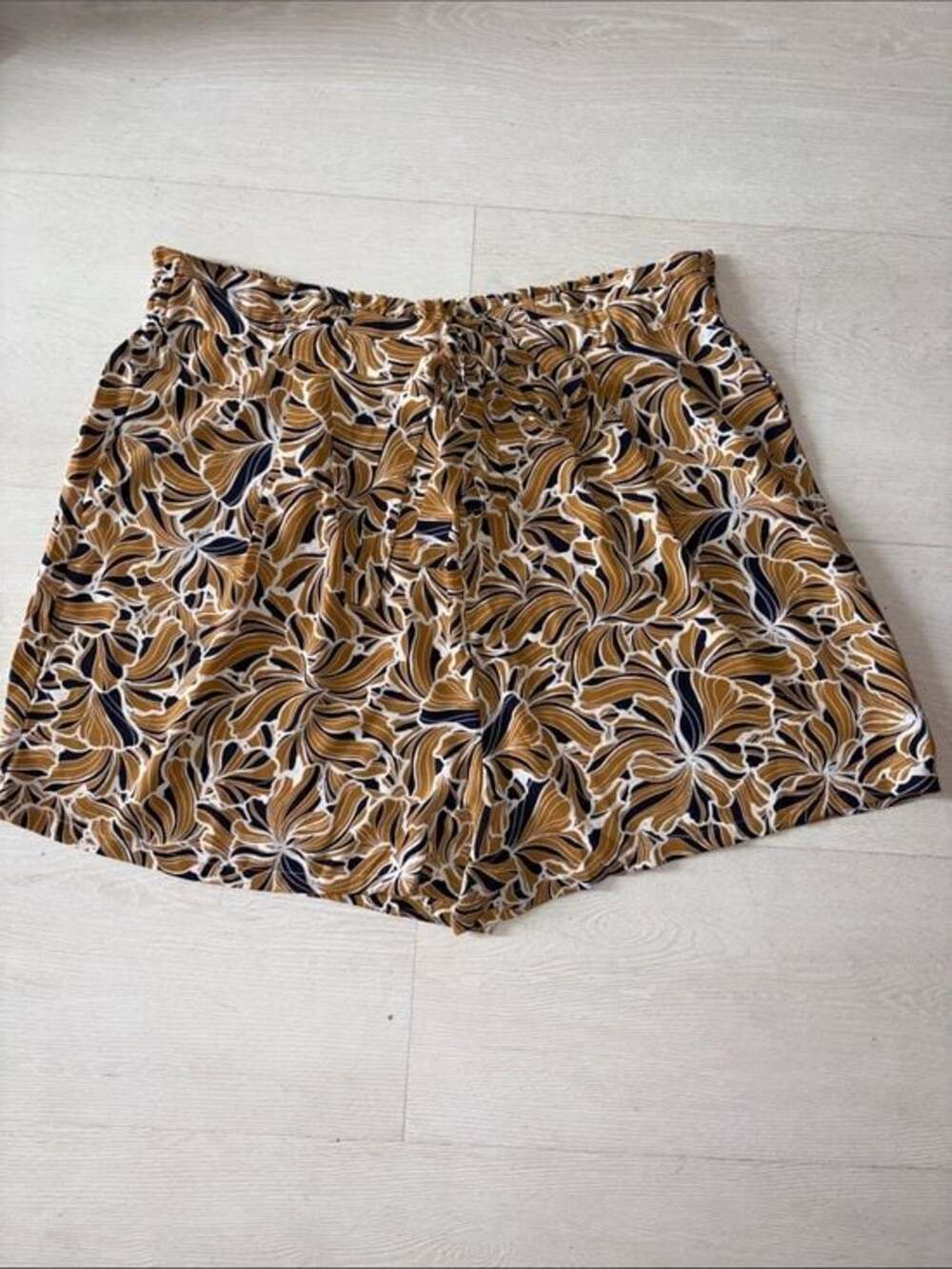 Plus Size DR2 Luxe Mustard Black White Floral High-Waist Shorts 2XL